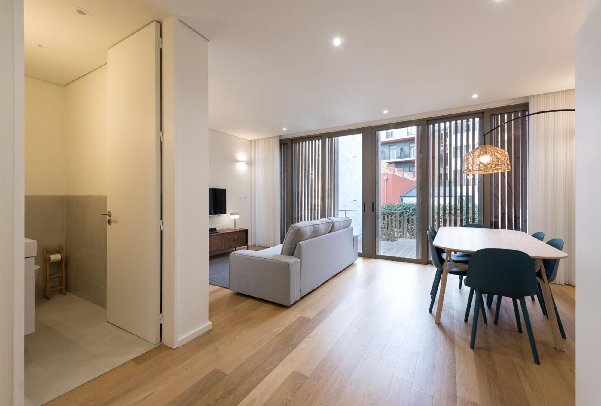 Сasa de vacaciones Agapestay Family House Oporto
